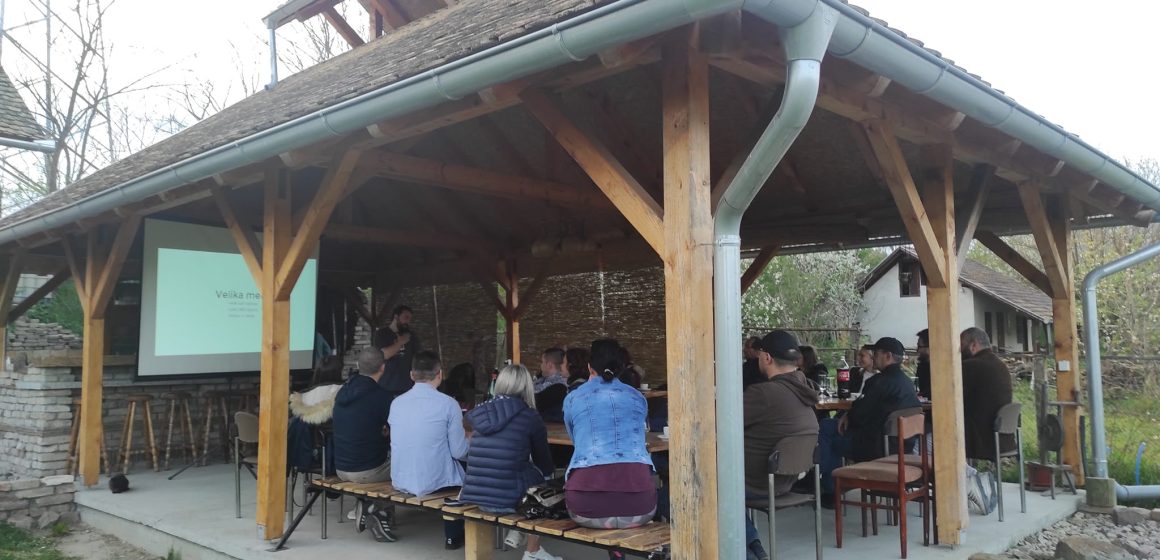 Commune — The Original Vision Behind IT Komuna